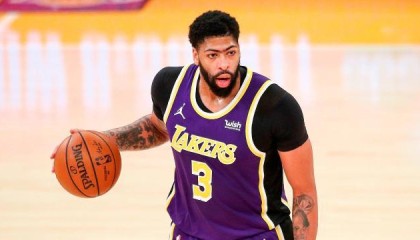 kaiyun-防守端统治力越发明显 保持健康浓眉即可收获DPOY