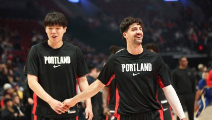 开云体育-拓记：球队只有5位非卖品 杨瀚森&amp;利拉德&amp;克林根&amp;阿夫迪亚&amp;卡马拉