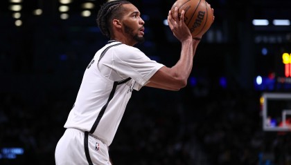 美记：扎伊尔-威廉姆斯放弃了新合同中被动获得的交易否决权